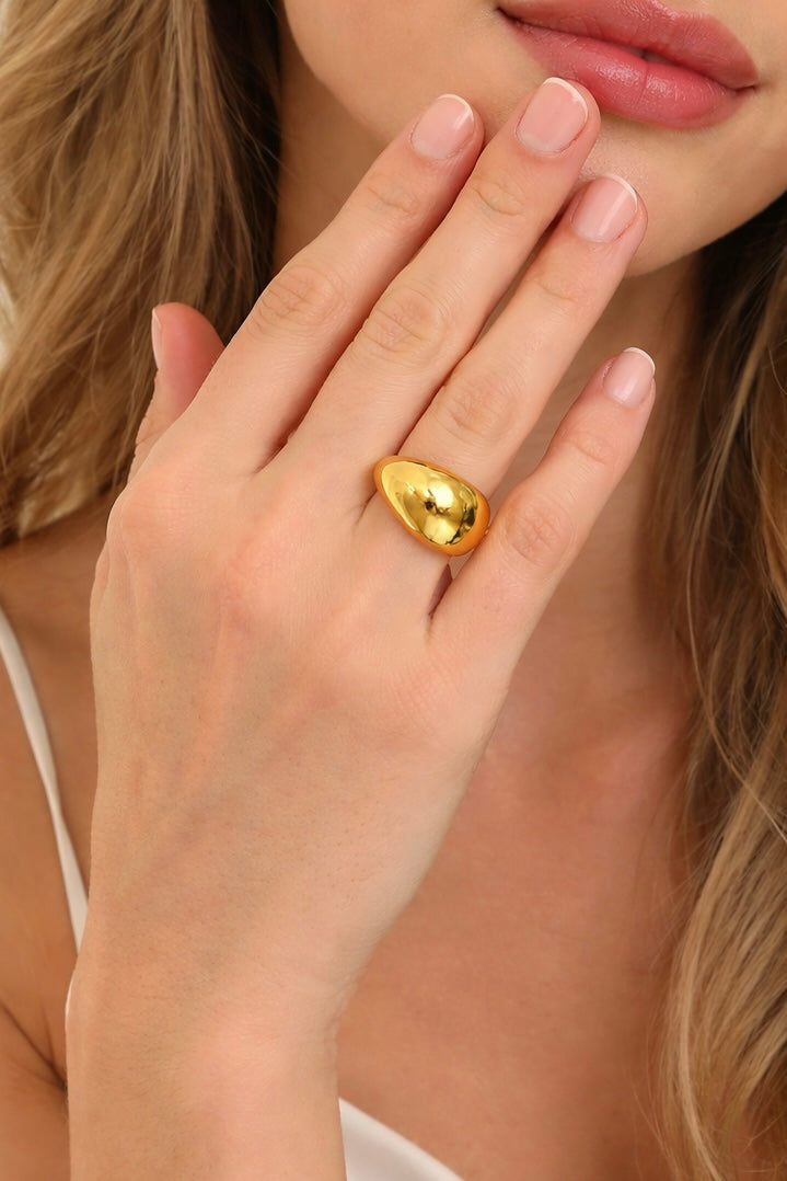 Anello virgola