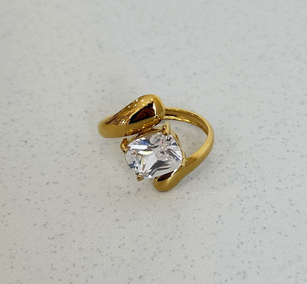 Anello Goccia di Luce