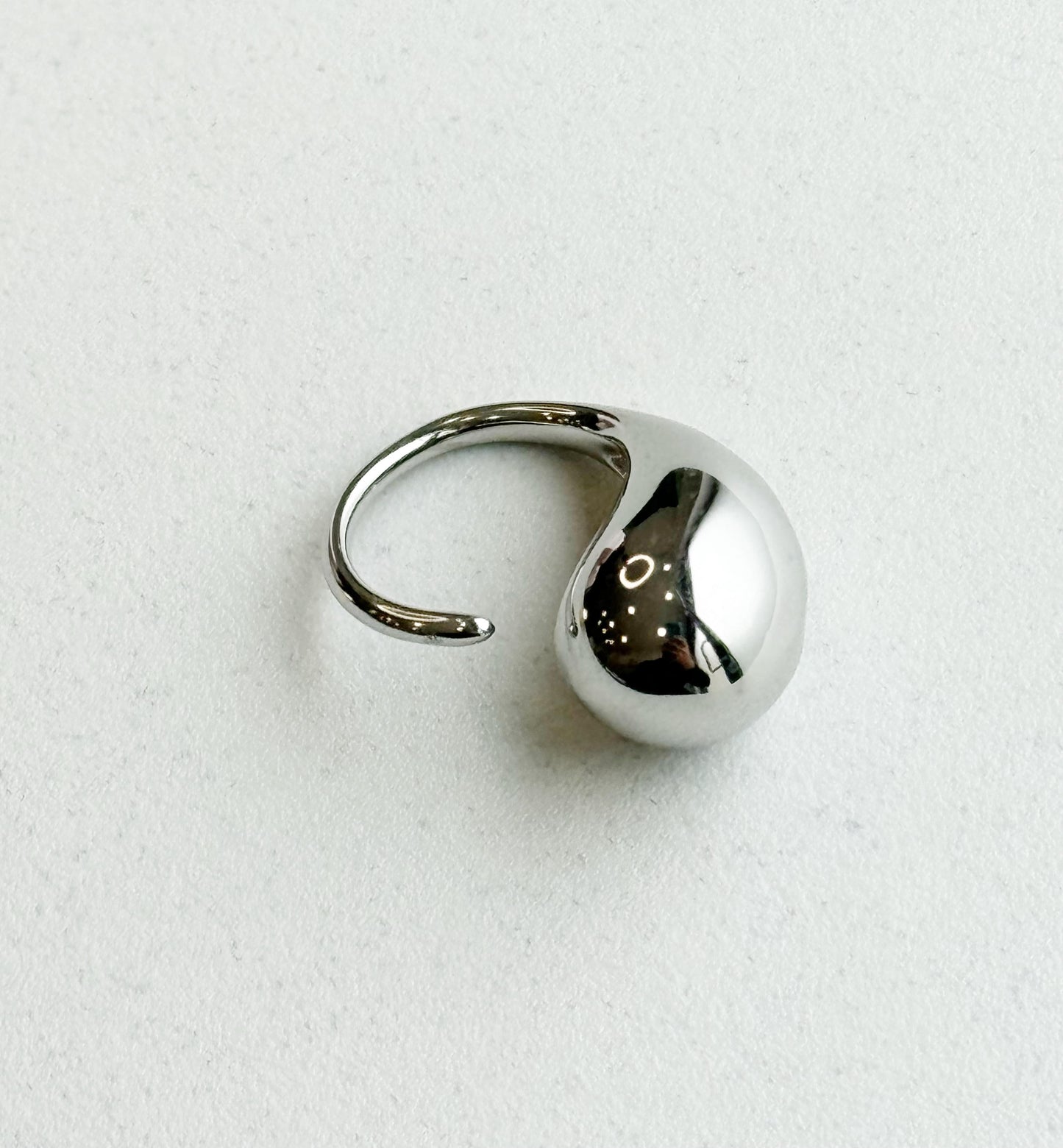 Anello goccia