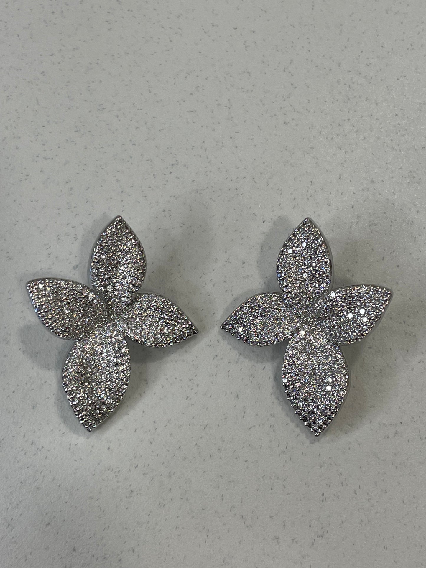 Orecchini Petal Glow