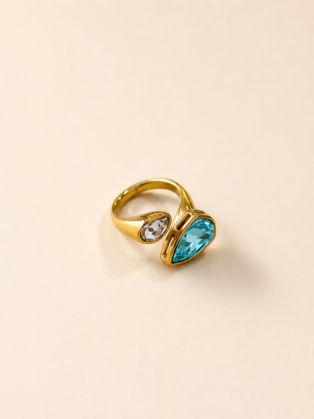 Anello Ametria