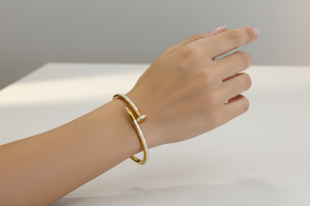 Bracciale chiodo Pavè
