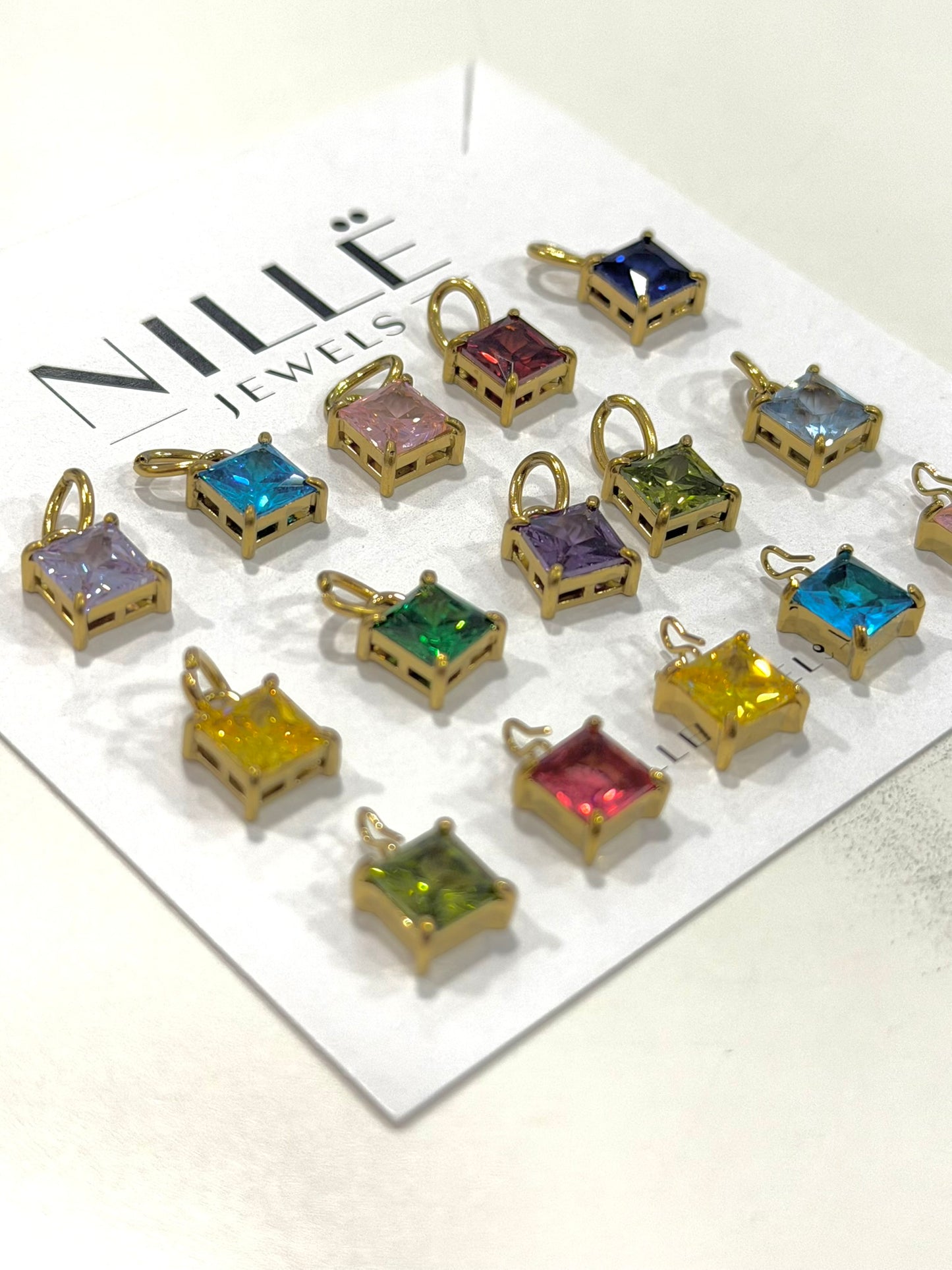 charm punti luce quadrato
