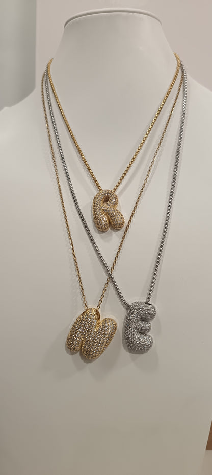Collana lettera big iniziale