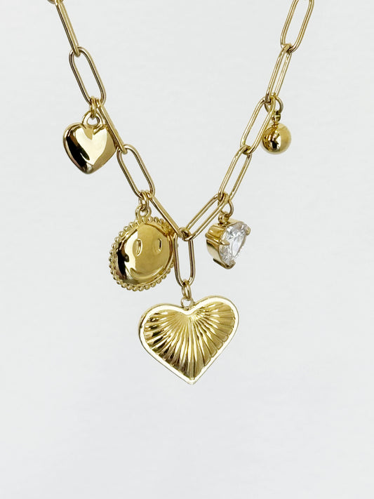 Collana charms love